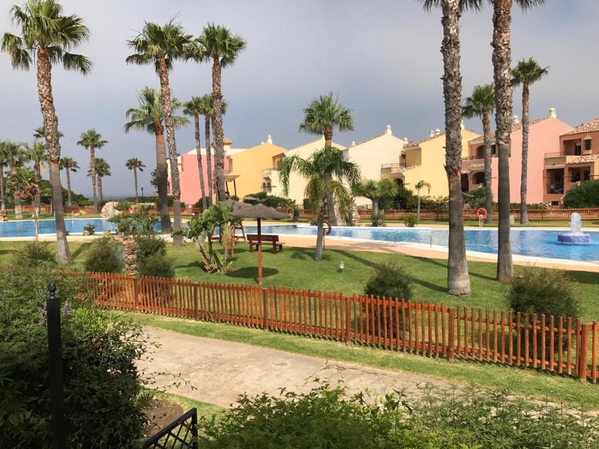 Aticos Primera Linea En Zahara De Los Atunes Exterior foto